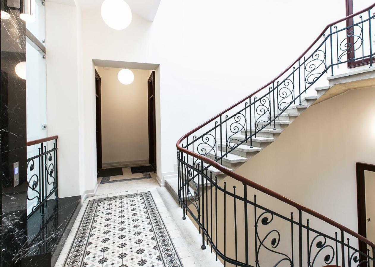 Old Town Brigue Apartment By Otium Krakau Buitenkant foto